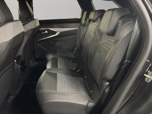 Peugeot 5008 1.2 Hybrid Allure Premium