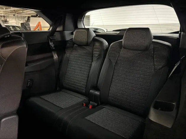 Peugeot 5008 1.2 Hybrid Allure Premium