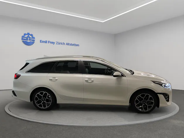 Kia Ceed SW 1.5 T-GDi MHEV GT-Line