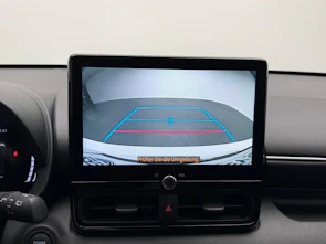 Fahrzeugbild TOYOTA Yaris 1.5 VVT-i HSD Trend