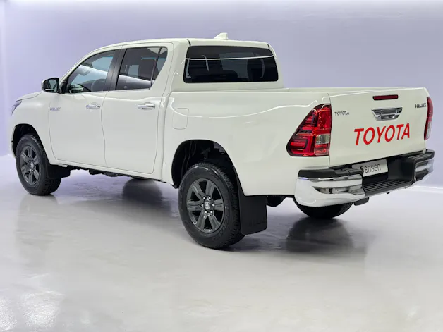 Toyota Hilux Double Cab.-Pick-up 2.8 D-4D MHEV 204 Style