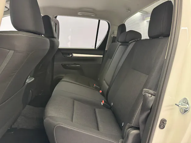 Toyota Hilux Double Cab.-Pick-up 2.8 D-4D MHEV 204 Style