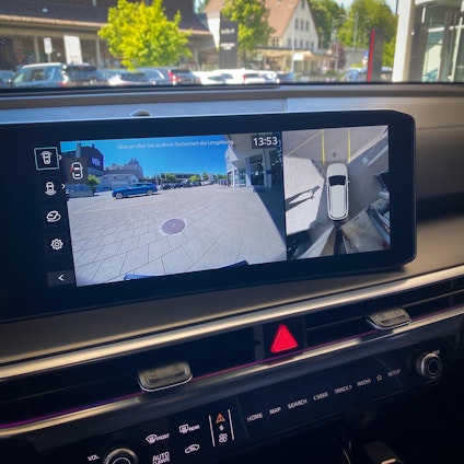 Vehicle image 6 Vehicle image 6