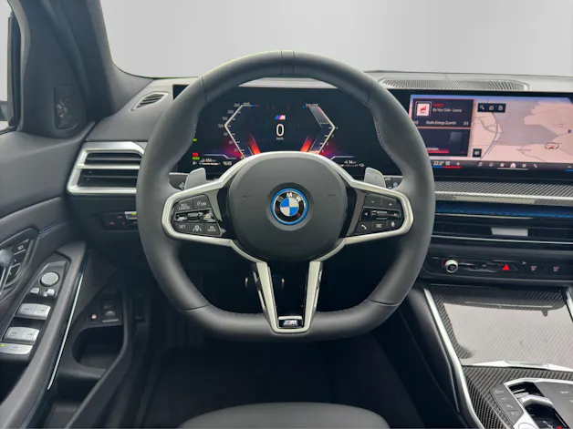 BMW 330e xDrive Touring M Sportpaket Pro