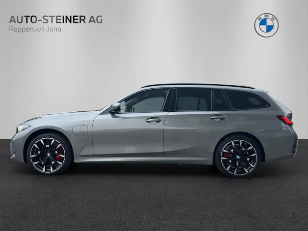BMW 330e xDrive Touring M Sportpaket Pro