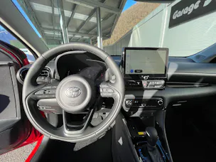 Toyota Yaris 1.5 VVT-i HSD Trend