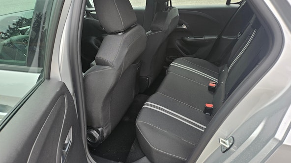 Vehicle image 12 Vehicle image 12