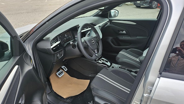 Vehicle image 11 Vehicle image 11