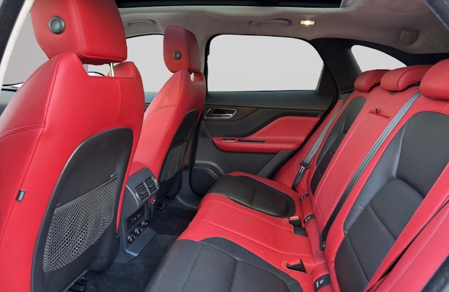 Vehicle image 10 Vehicle image 10