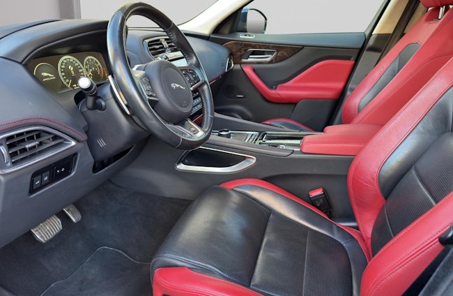 Vehicle image 6 Vehicle image 6