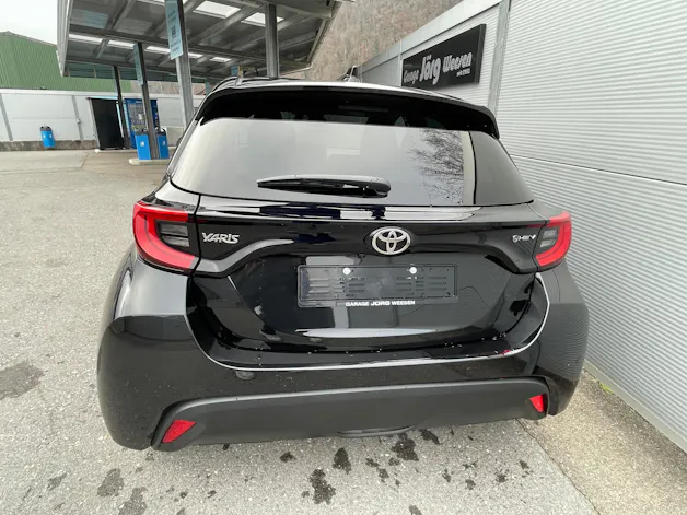 Toyota Yaris 1.5 VVT-i HSD Trend