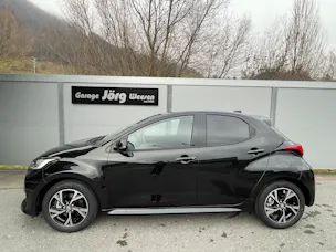 Toyota Yaris 1.5 VVT-i HSD Trend