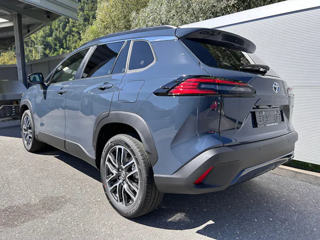 Toyota Corolla Cross 2.0 HSD Trend AWD-i