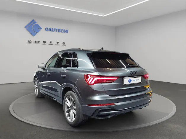 Audi Q3 35 TDI S line quattro S-tronic