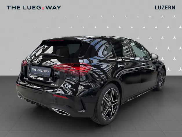 Mercedes-Benz A 220 4Matic 8G-DCT