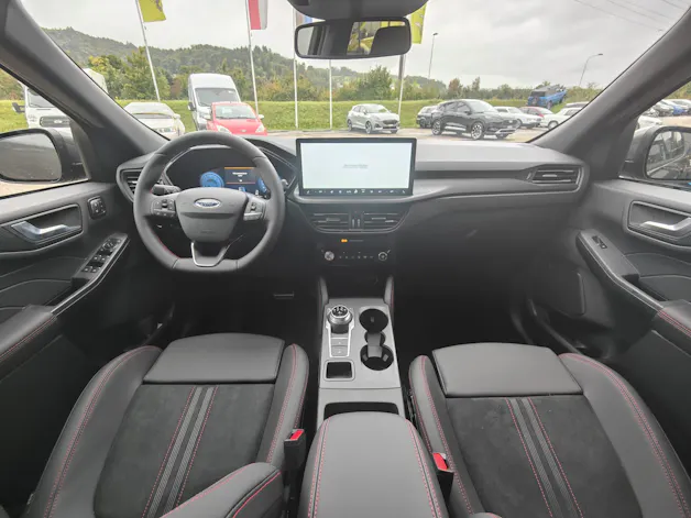 Ford Kuga 1.5 SCTi ST-Line X Automat FWD