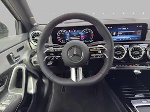 Mercedes-Benz A 220 4Matic 8G-DCT
