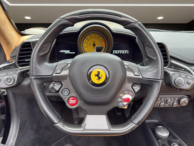 Ferrari 458 SPIDER
