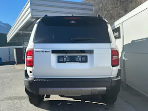 Toyota Land Cruiser 2.8 D 48V Style