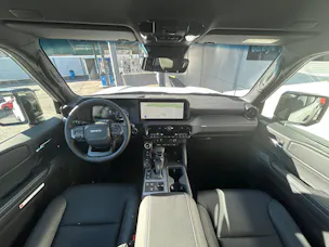 Toyota Land Cruiser 2.8 D 48V Style