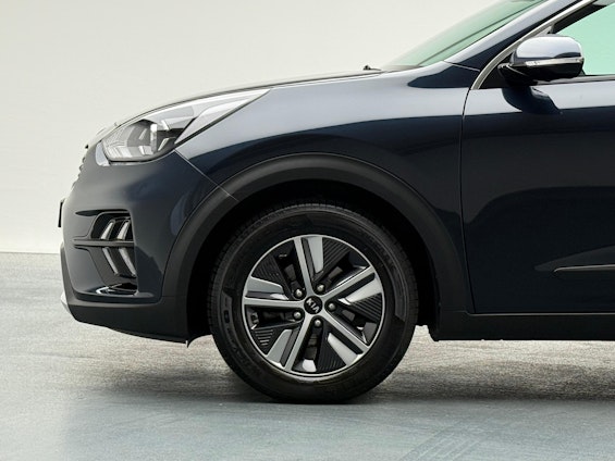 Vehicle image 2 Vehicle image 2