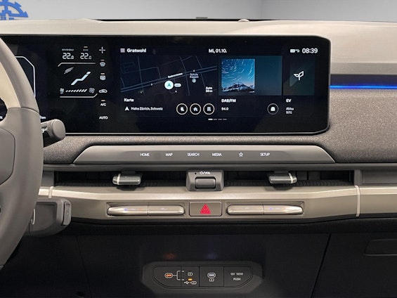 Vehicle image 10 Vehicle image 10