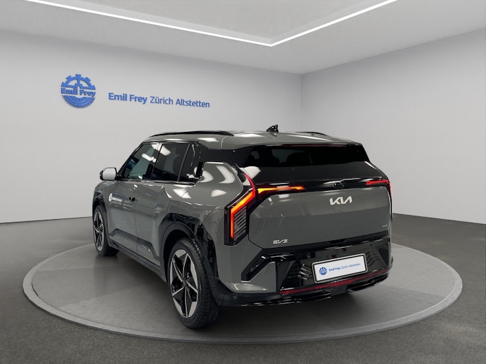 Vehicle image KIA EV3