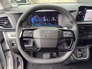 Toyota PROACE Verso L1 2.0 D Trend