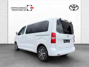 Toyota PROACE Verso L1 2.0 D Trend