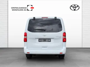 Toyota PROACE Verso L1 2.0 D Trend