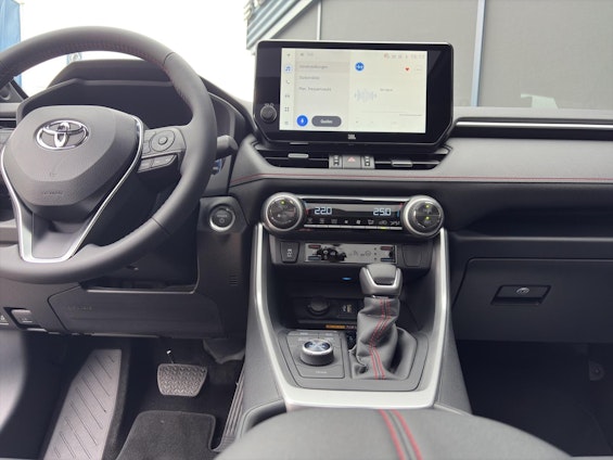 Vehicle image 12 Vehicle image 12