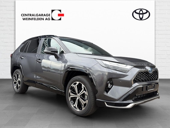 Vehicle image 4 Vehicle image 4