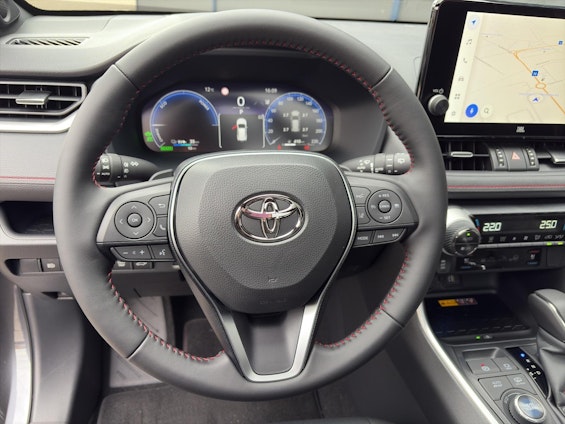 Vehicle image 10 Vehicle image 10