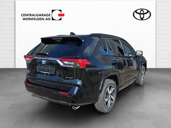 Vehicle image 6 Vehicle image 6