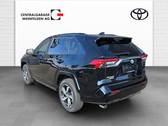 Vehicle image 2 Vehicle image 2