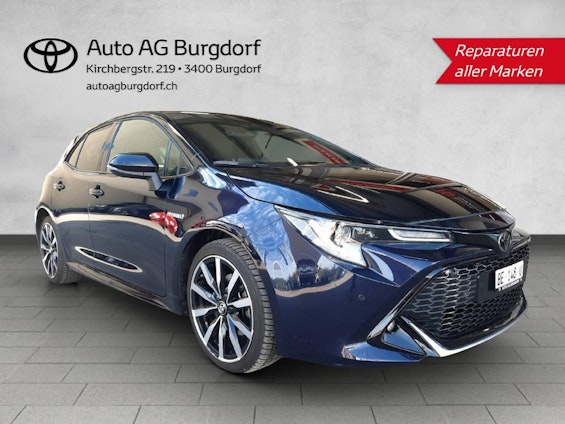 First vehicle image