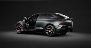 Aston Martin DBX 707 4.0 V8 Bi-Turbo
