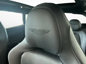 immagine del veicolo ASTON MARTIN DBX 707 4.0 V8 Bi-Turbo