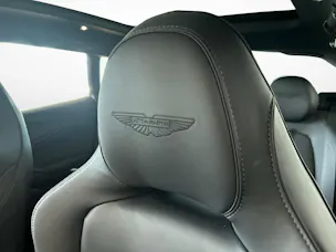 ASTON MARTIN DBX 707 4.0 V8 Bi-Turbo