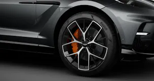 Aston Martin DBX 707 4.0 V8 Bi-Turbo