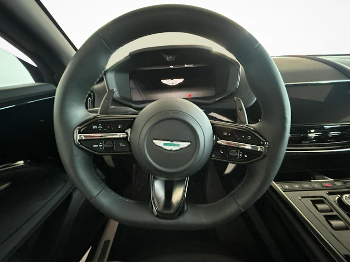 Fahrzeugbild ASTON MARTIN DBX