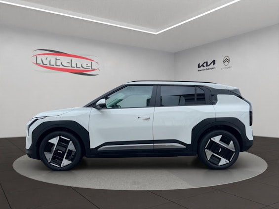 Vehicle image 6 Vehicle image 6