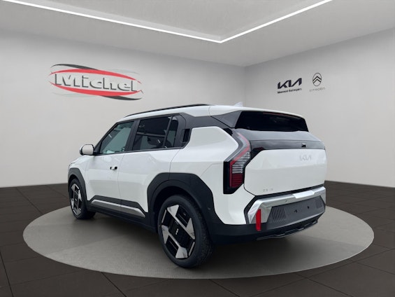 Vehicle image 5 Vehicle image 5