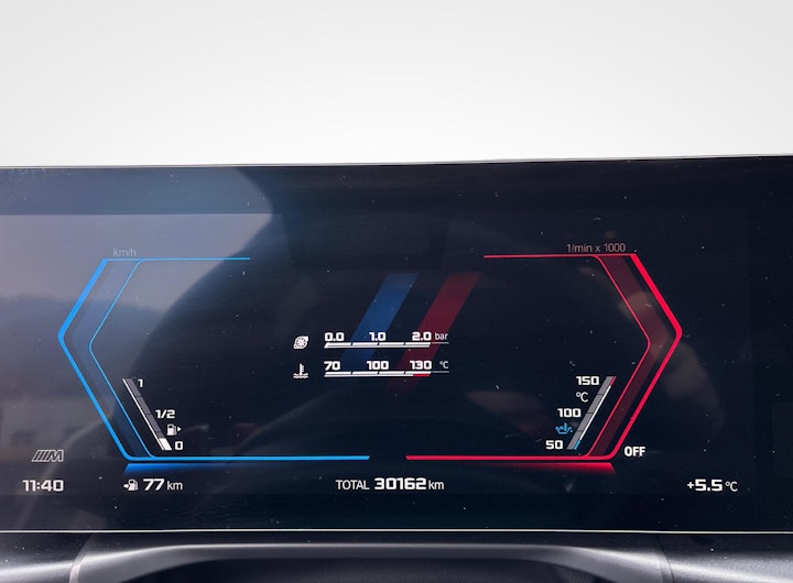 Vehicle image BMW 3 SERIES