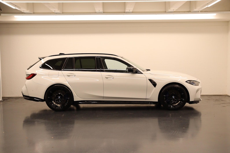 Vehicle image BMW 3 SERIES