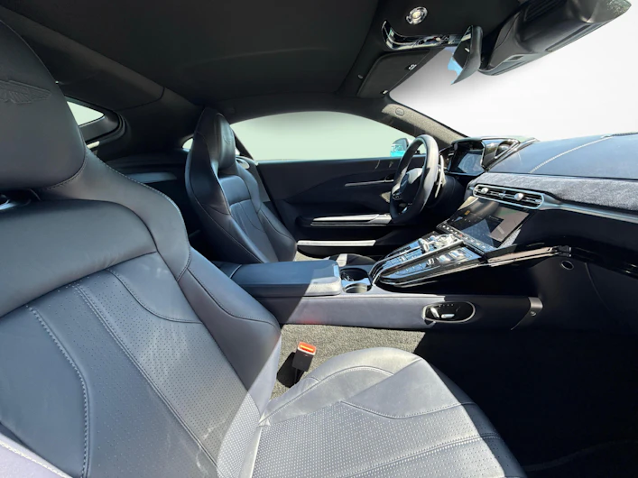 Fahrzeugbild ASTON MARTIN V12 Vantage