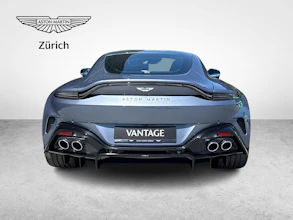 https://vehicle.imgix.net/4021596/cb111a65-fea4-48ed-8a95-b63c81b8788a.jpg