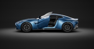 Vehicle image ASTON MARTIN V8 Vantage Coupé 4.0 V8 Bi-Turbo