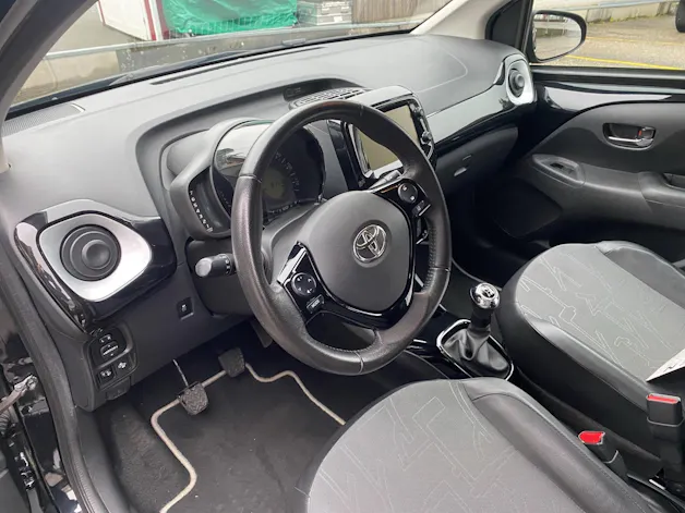 Toyota Aygo 1.0 VVT-i x-play