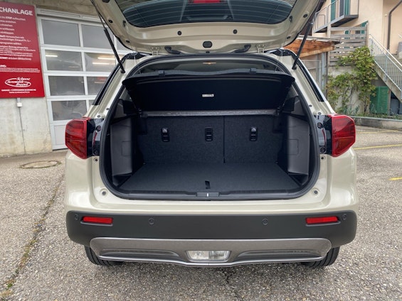 Vehicle image 7 Vehicle image 7